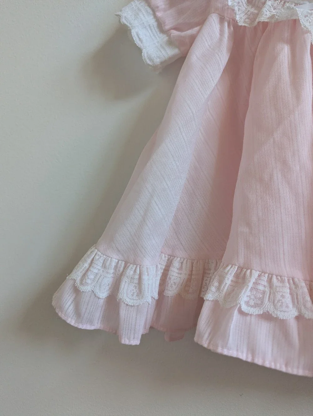 Vtg Miniworld Dress 12m Baby Girls Pin Frilly Lace - Picture 3 of 5
